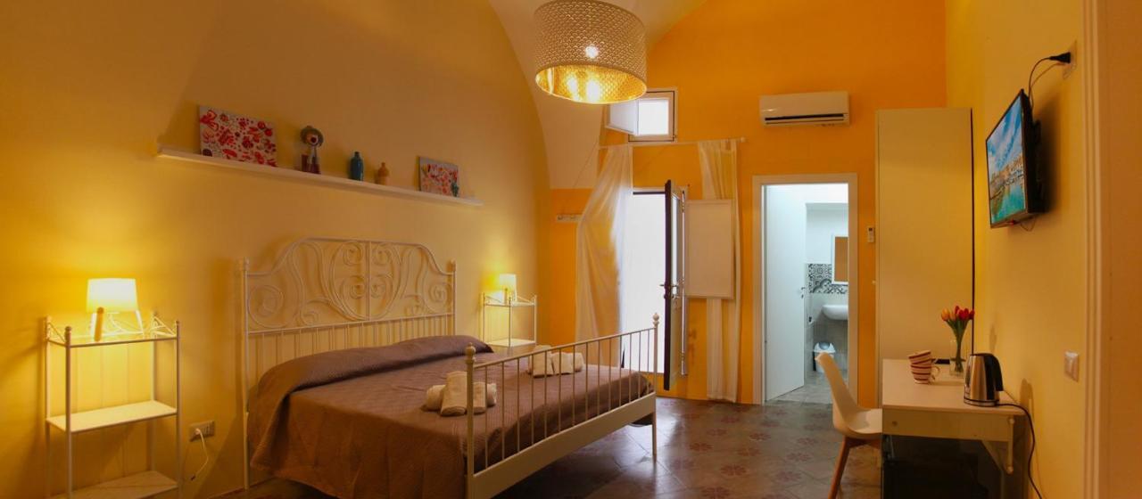 Vecchia Cantina - Le Camere Sannicola Esterno foto